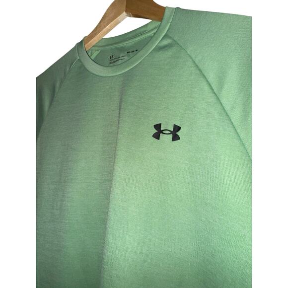 Under Armour Performance Shirt Men Medium Short Sleeve Gym Outdoor Camping Green - Picture 2 of 5